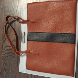 NWT Vince Camuto Red Desert tote bag